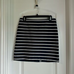 Banana Republic navy and white striped skirt, size 4